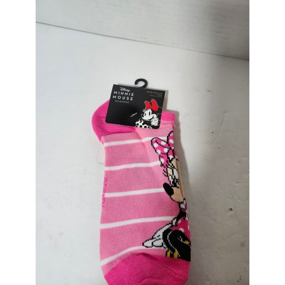 Minnie Mouse No Show Size 4-10 Socks